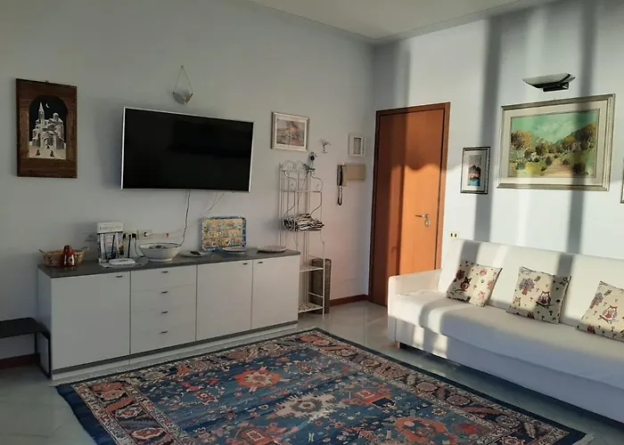 Front Lake Rainer Lägenhet *